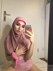 Tesettürlü Ankara escort bayan Filiz yorulmak nedir öğrenmez